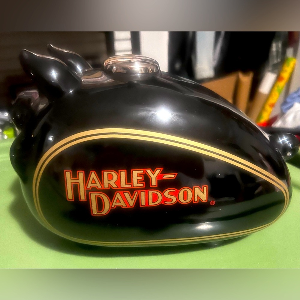 Harley-Davidson Large Hog Bank